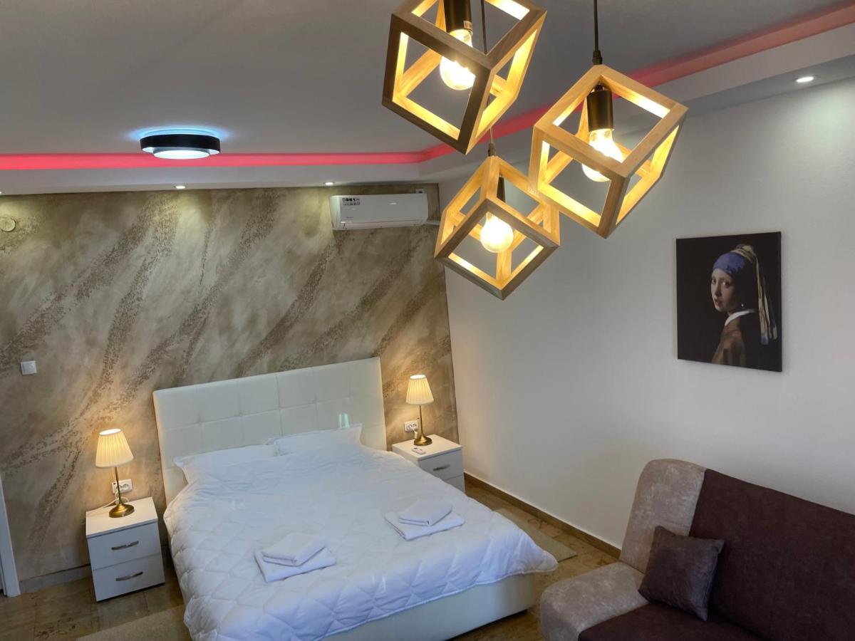 וראנג'ה Bora Apartmani - Free Parking - City Center מראה חיצוני תמונה