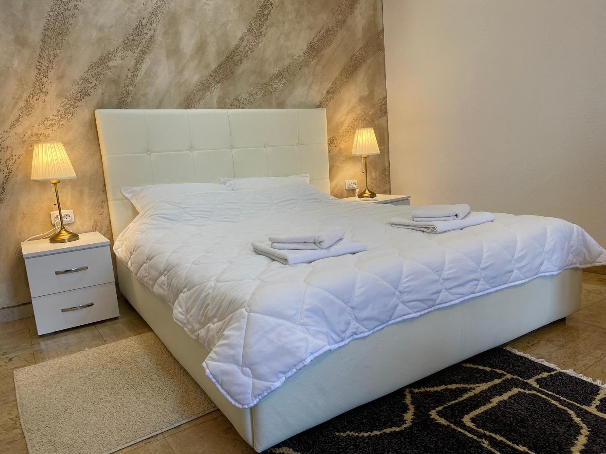 וראנג'ה Bora Apartmani - Free Parking - City Center מראה חיצוני תמונה