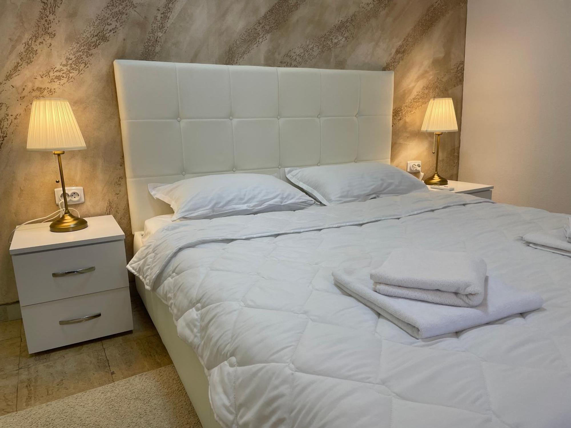 וראנג'ה Bora Apartmani - Free Parking - City Center מראה חיצוני תמונה